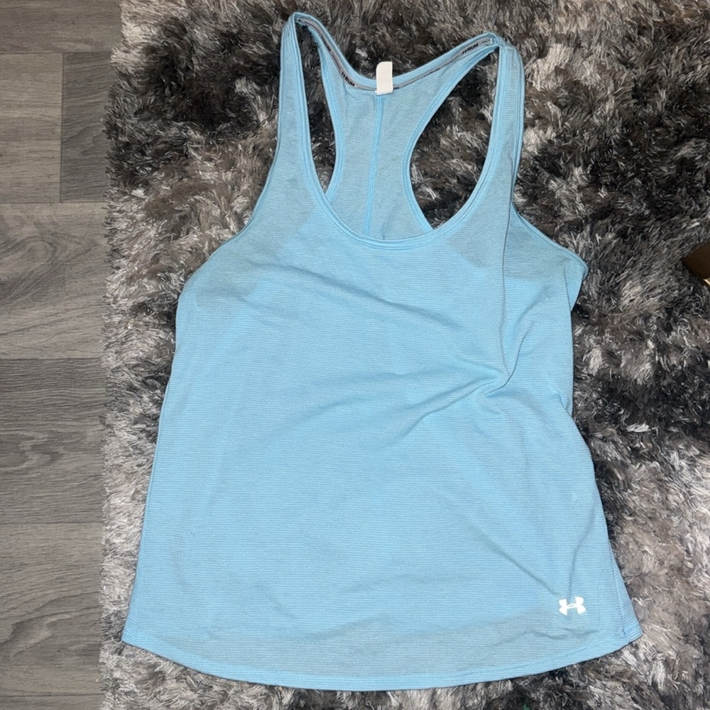 Lot of 6 Women's Racerback Tank Workout Tops. 5 Under Armour, 1 Adidas. - Picture 11 of 11